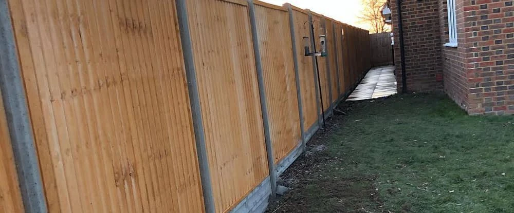 Garden Fencing Crawley